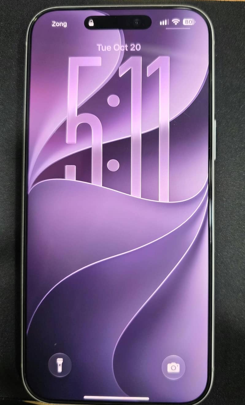 Apple iPhone 17 Pro Max 2