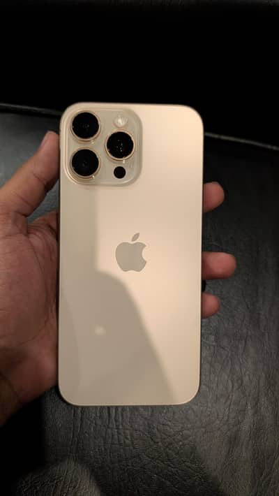Apple iPhone 16 Pro Max