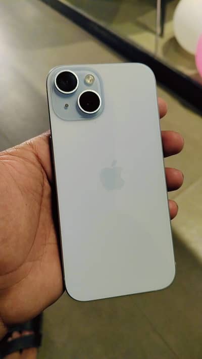 Apple iPhone 15