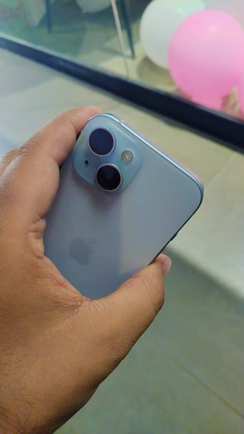 Apple iPhone 15 2