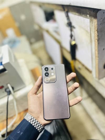 Vivo Y29 256