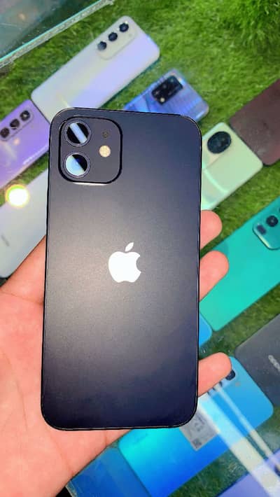 Apple iPhone 12