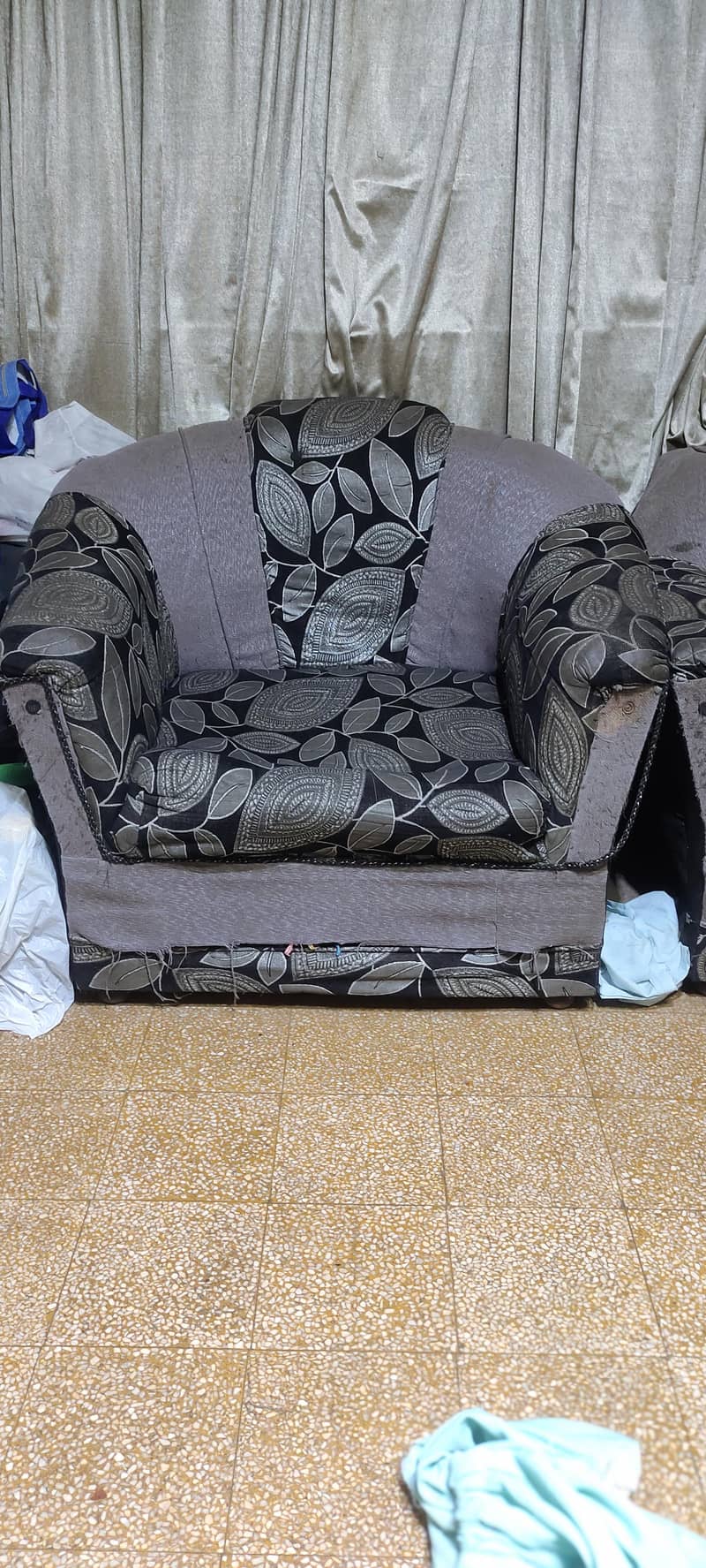 7 seater sofa 1