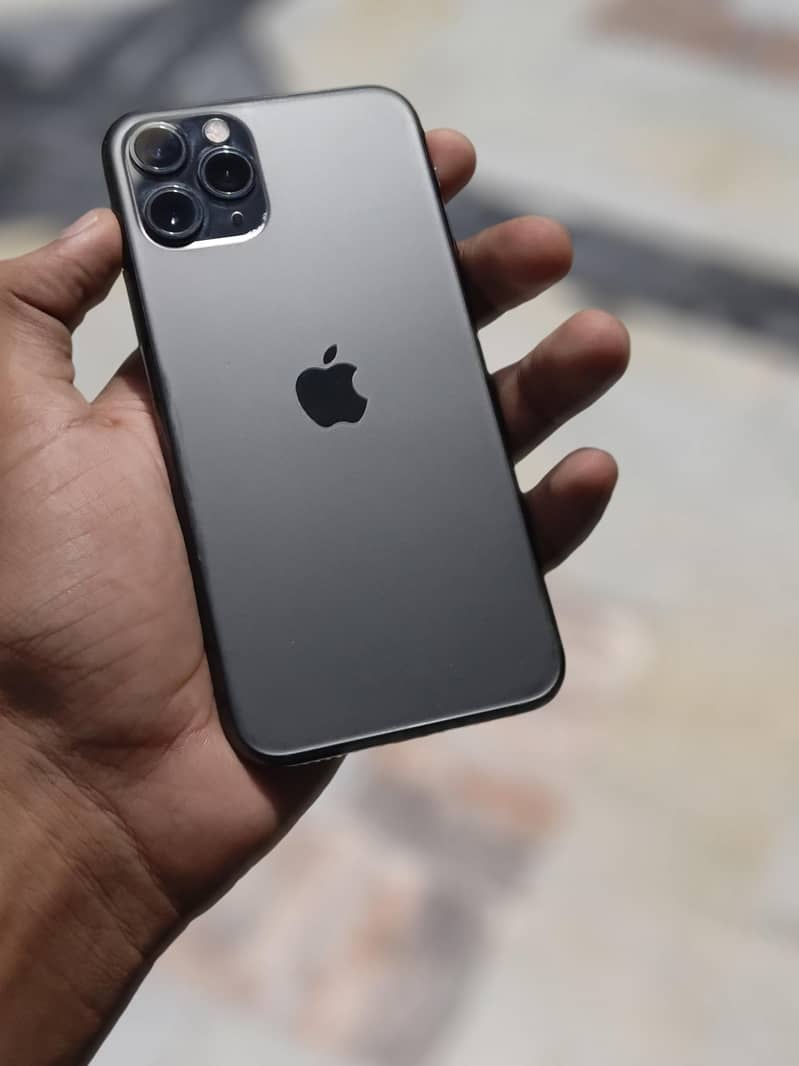 Apple iPhone 11 Pro 0