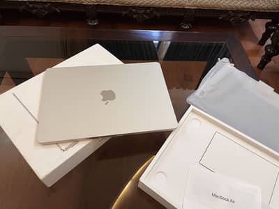 Macbook Air M4 — In Apple Warranty — Complete box — Condition 10/10