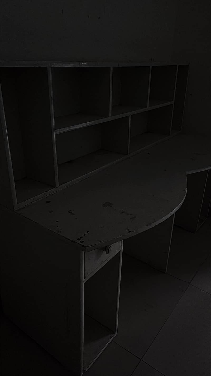 Solid wood Computer desk / gaming desk 0