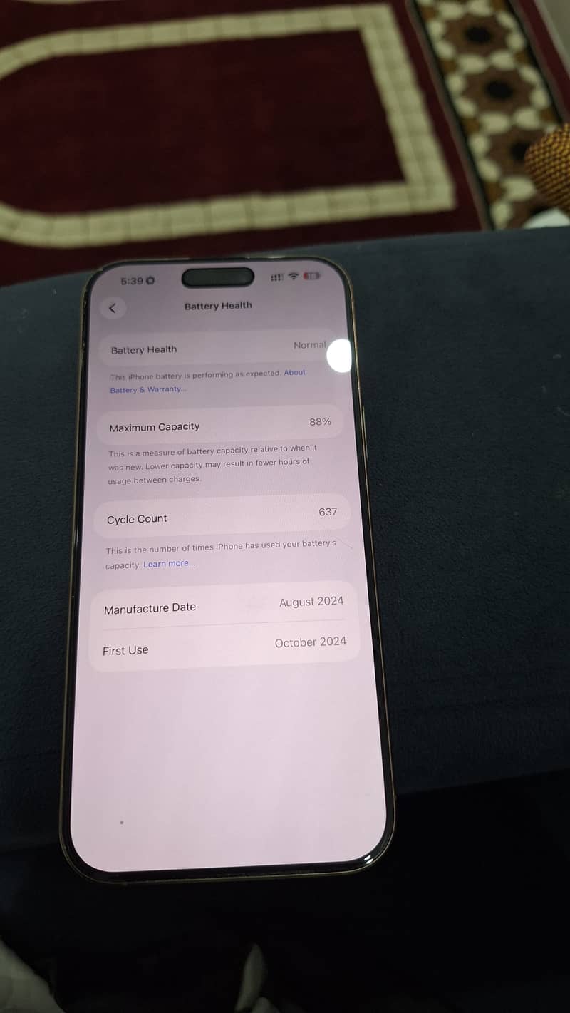 Apple iPhone 16 Pro Max 4