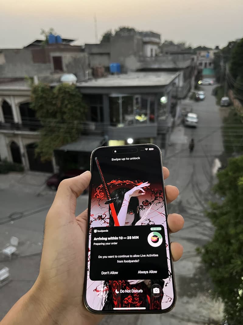 Apple iPhone 16 Pro Max 0