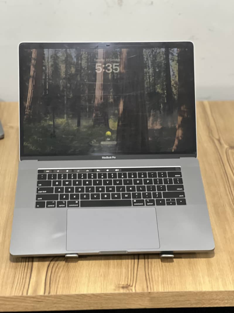 Macbook pro 2019 5