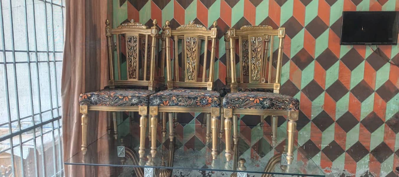 Dining table with chairs 2