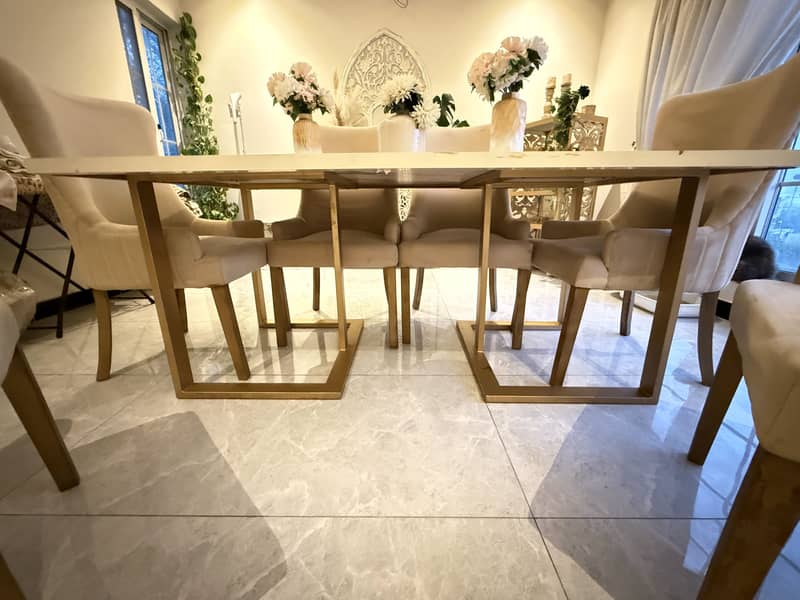 Dining table – Six Chairs 5