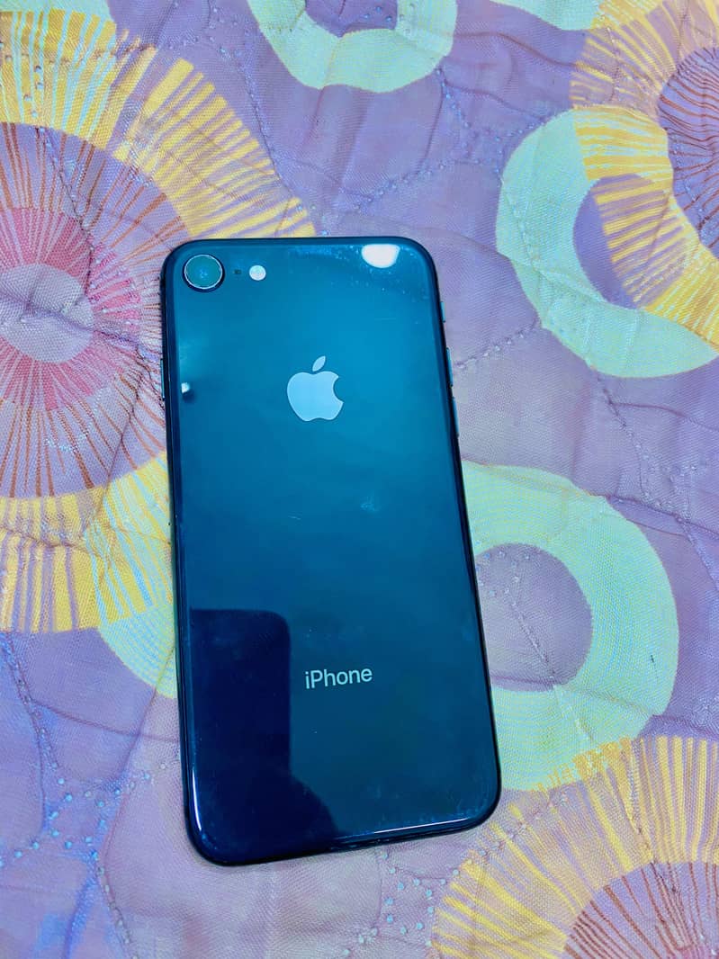 Apple iPhone 8 6
