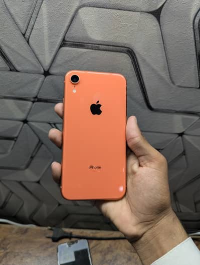Apple iPhone XR