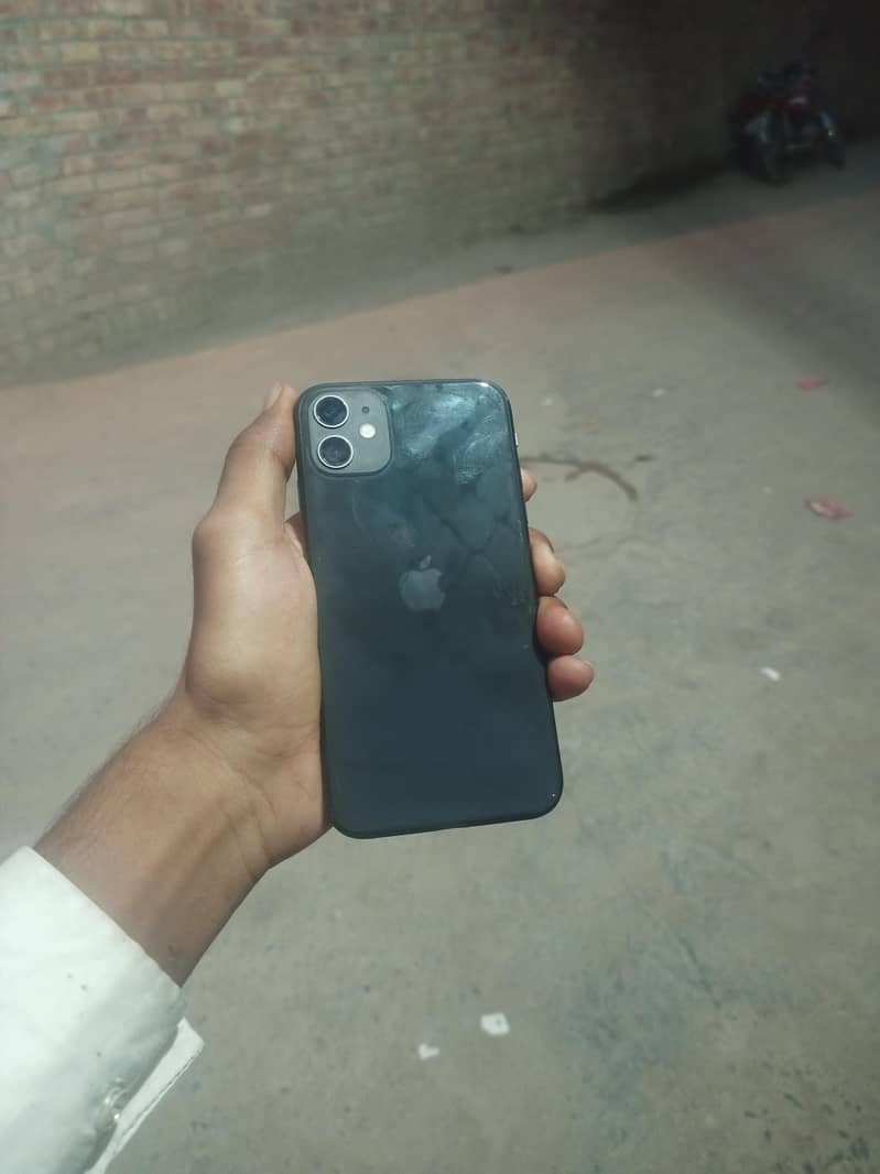 Apple iPhone 11 0