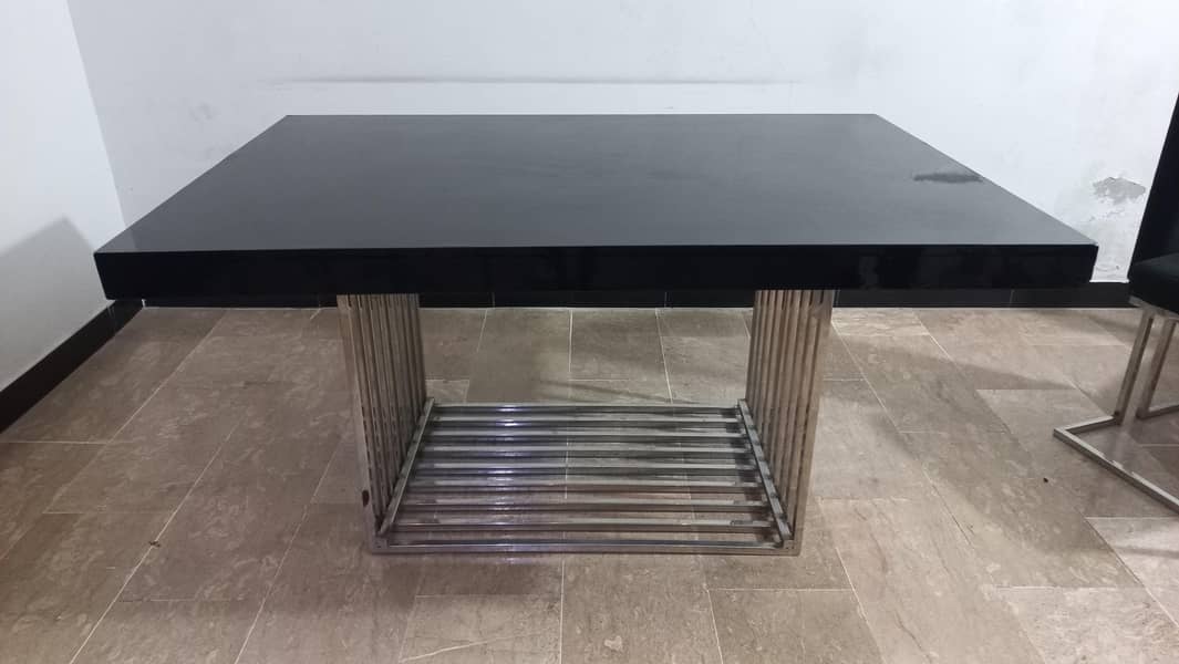 6 Seater Dining table 2
