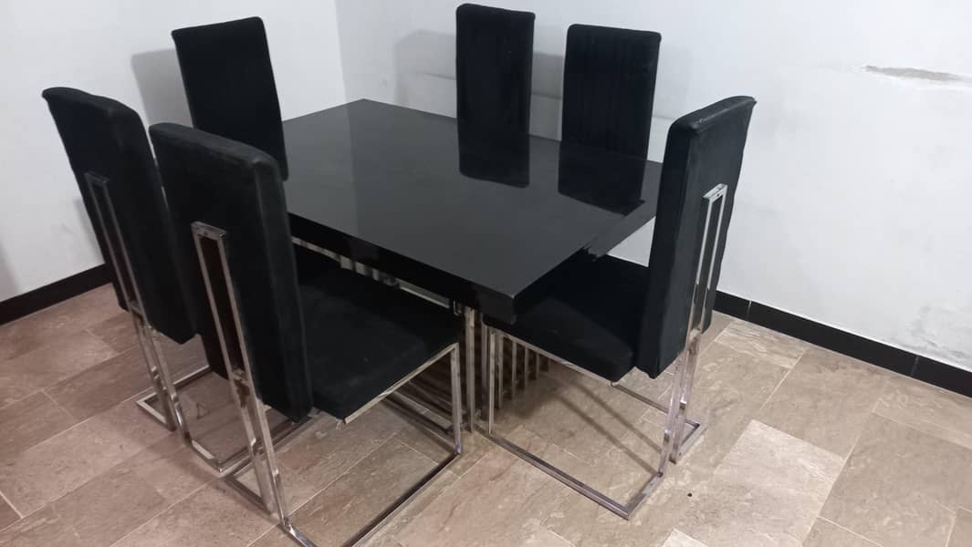6 Seater Dining table 5