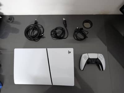 Playstation 5 Slim Digital || Like new