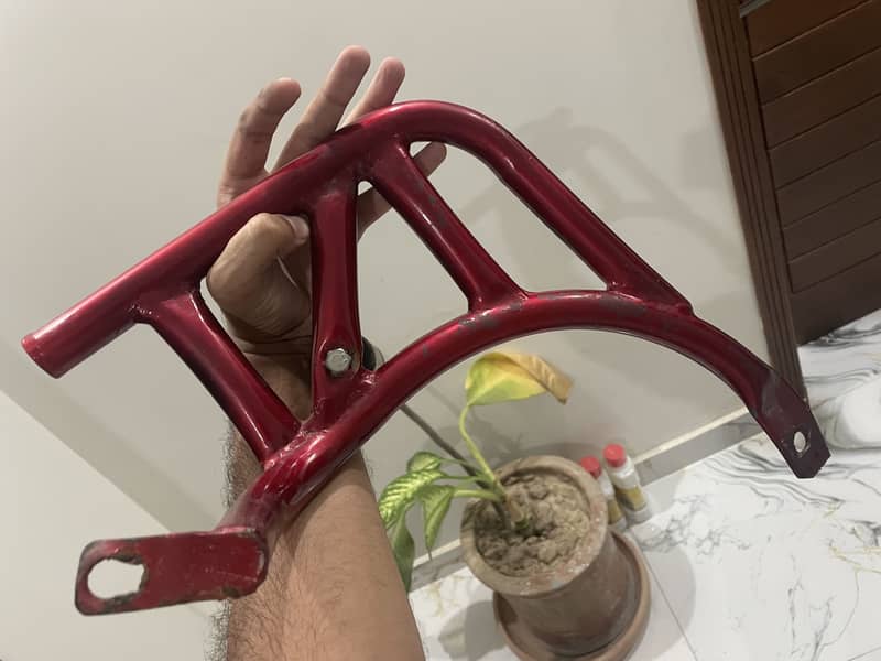 Cb150f engine cover 0