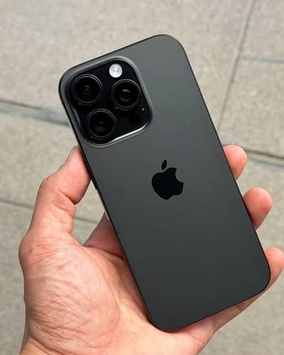 Apple iPhone 16 Pro