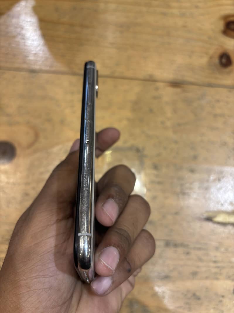 Apple iPhone X 1