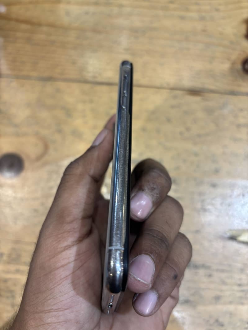 Apple iPhone X 7