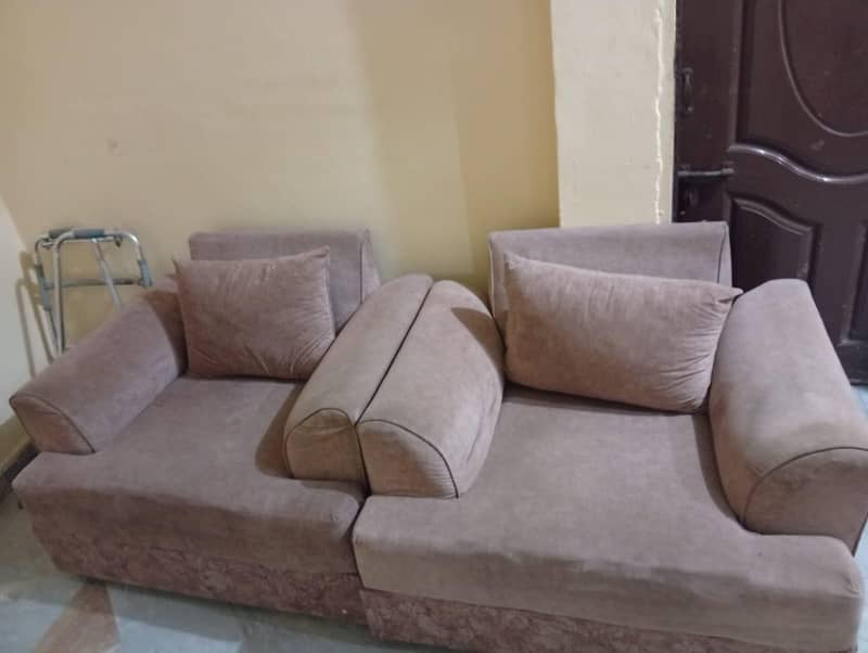 5 Seater sofa Set 0