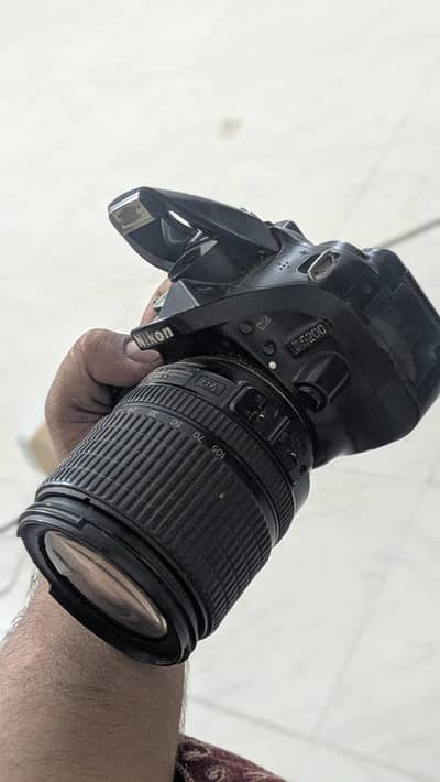 Nikon D5200 for Sale