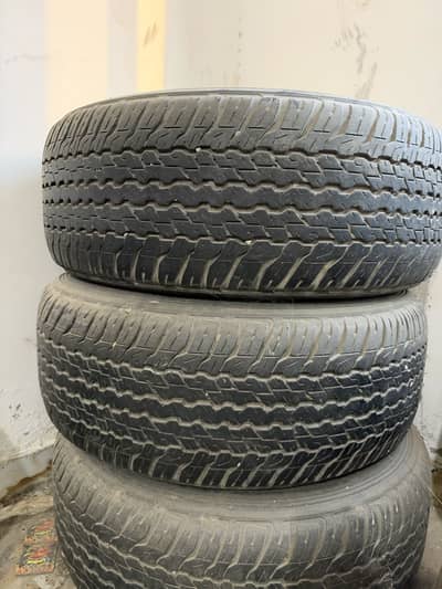 Landcruiser rim tyre