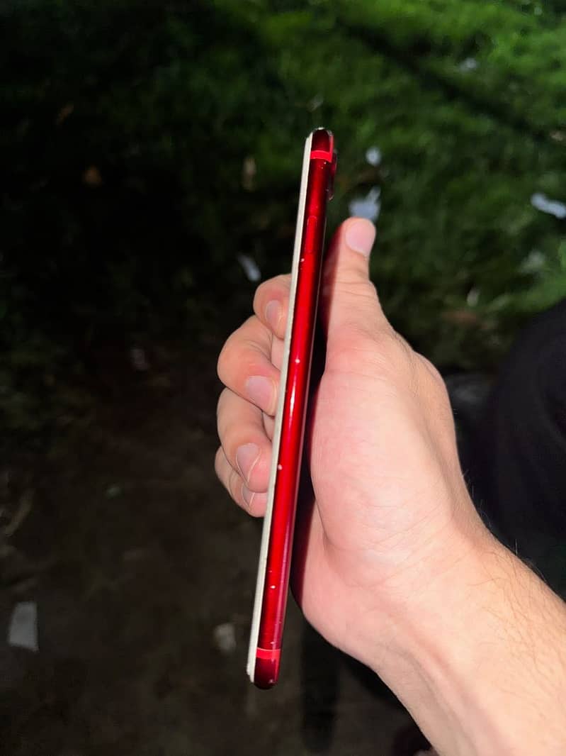 Apple iPhone 7 Plus 3