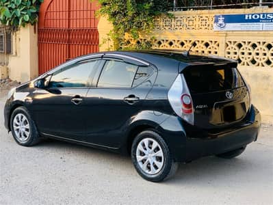 Toyota Aqua 2013