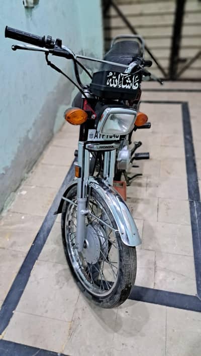 Honda CG125 2024 10/10