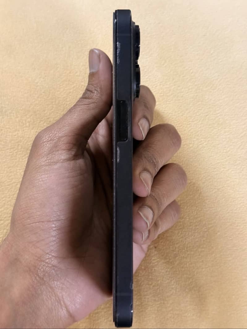 Apple iPhone 14 Pro 0