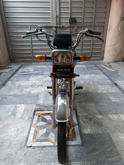 Honda CD 70 Red