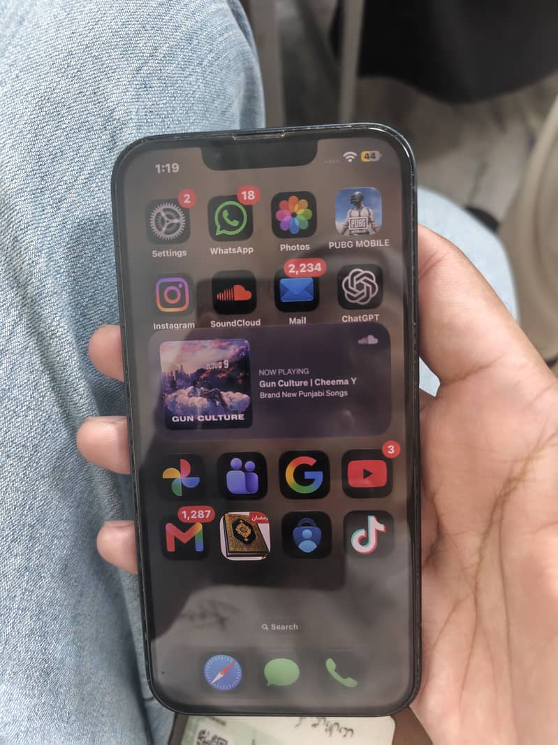 Apple iPhone 13 3