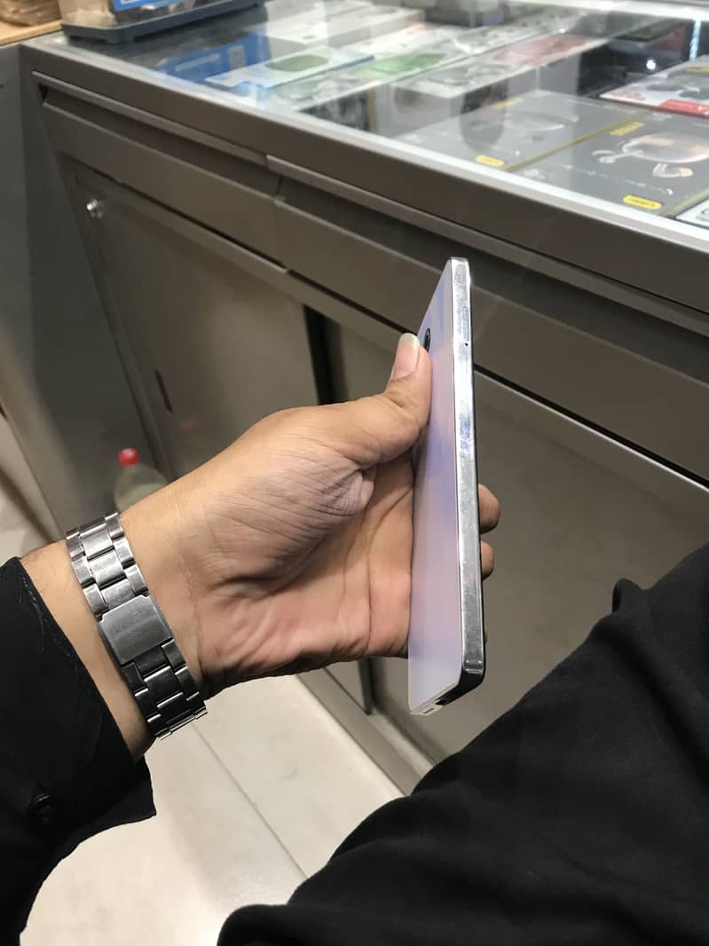 Tecno CAMON 20 8