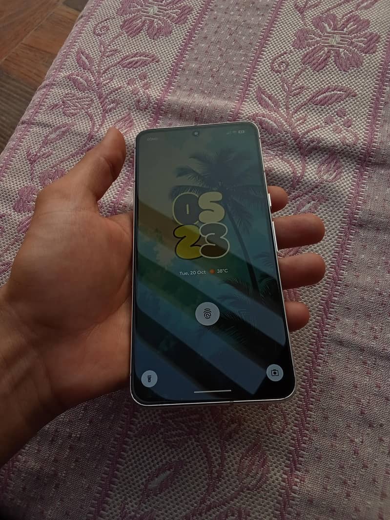 Google Pixel 8 Pro 9