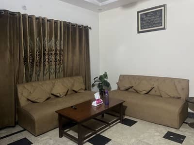 Sofa set (6 seater ) and center table