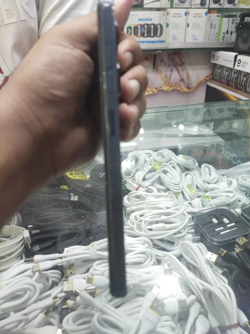 Tecno Spark 20C 2
