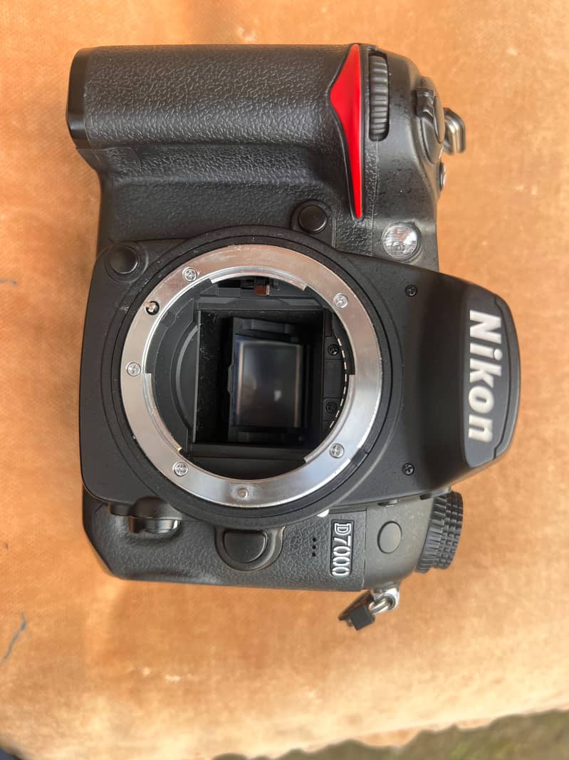 Nikon D7000 12
