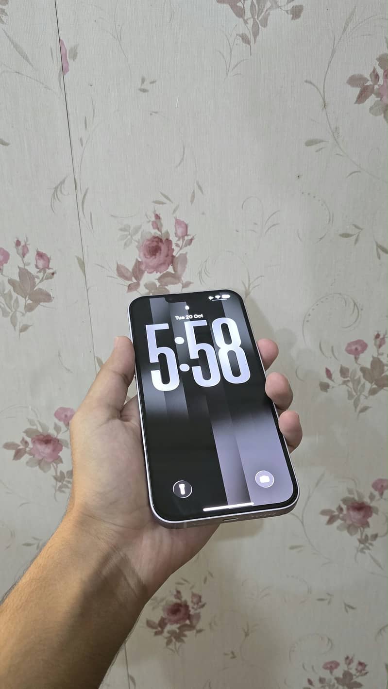 Apple iPhone 14 plus 0