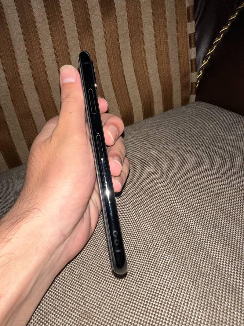 Apple iPhone X 1