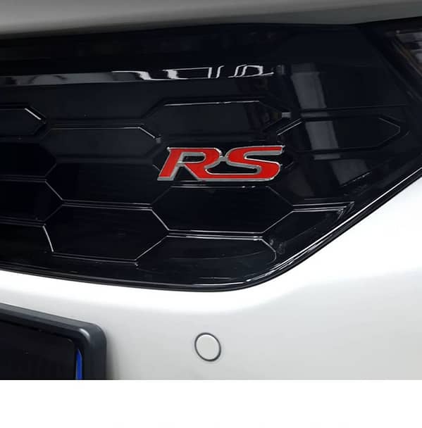 Metal RS Car Logo Emblem – Red Silver Exterior Badge for Auto Styling