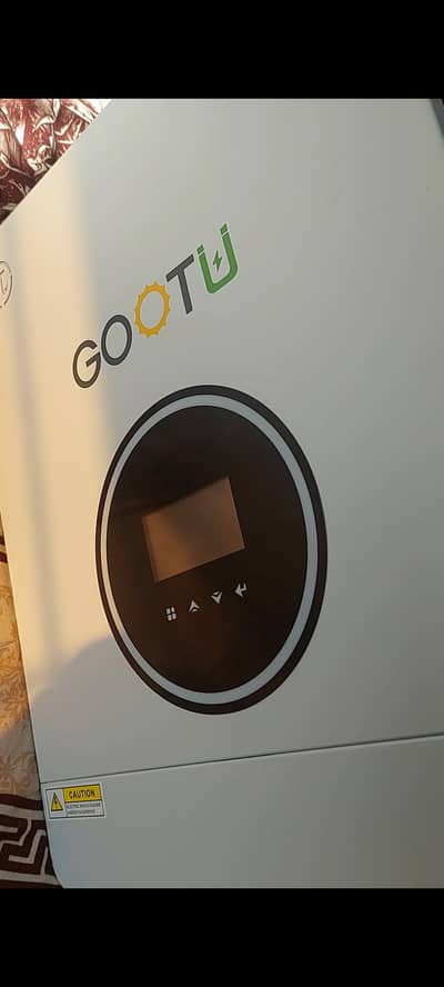 6.2 kw hybrid inverter brand new