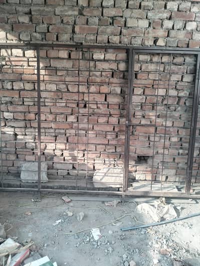 iron frame or iron chadar