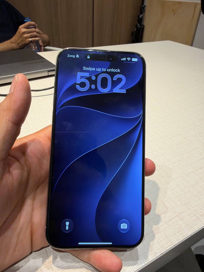 Apple iPhone 15 Pro Max 1