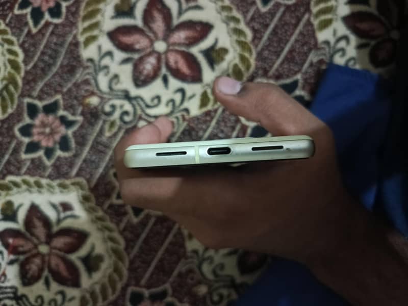 Google Pixel 7 3