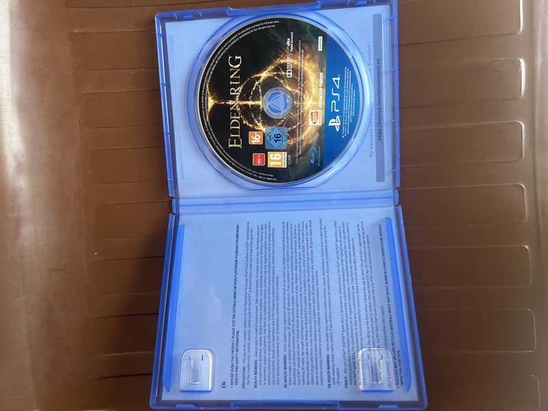 Elden ring ps4/ps5 game 2