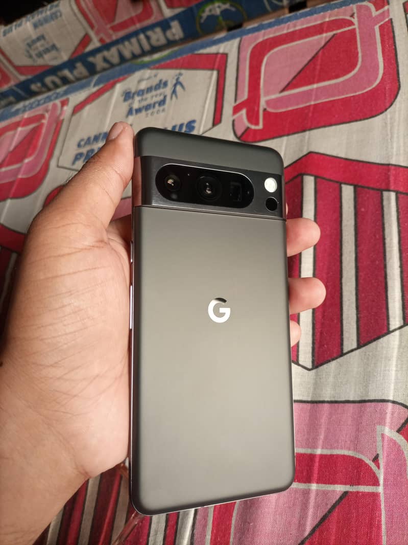 Google Pixel 8 Pro 0
