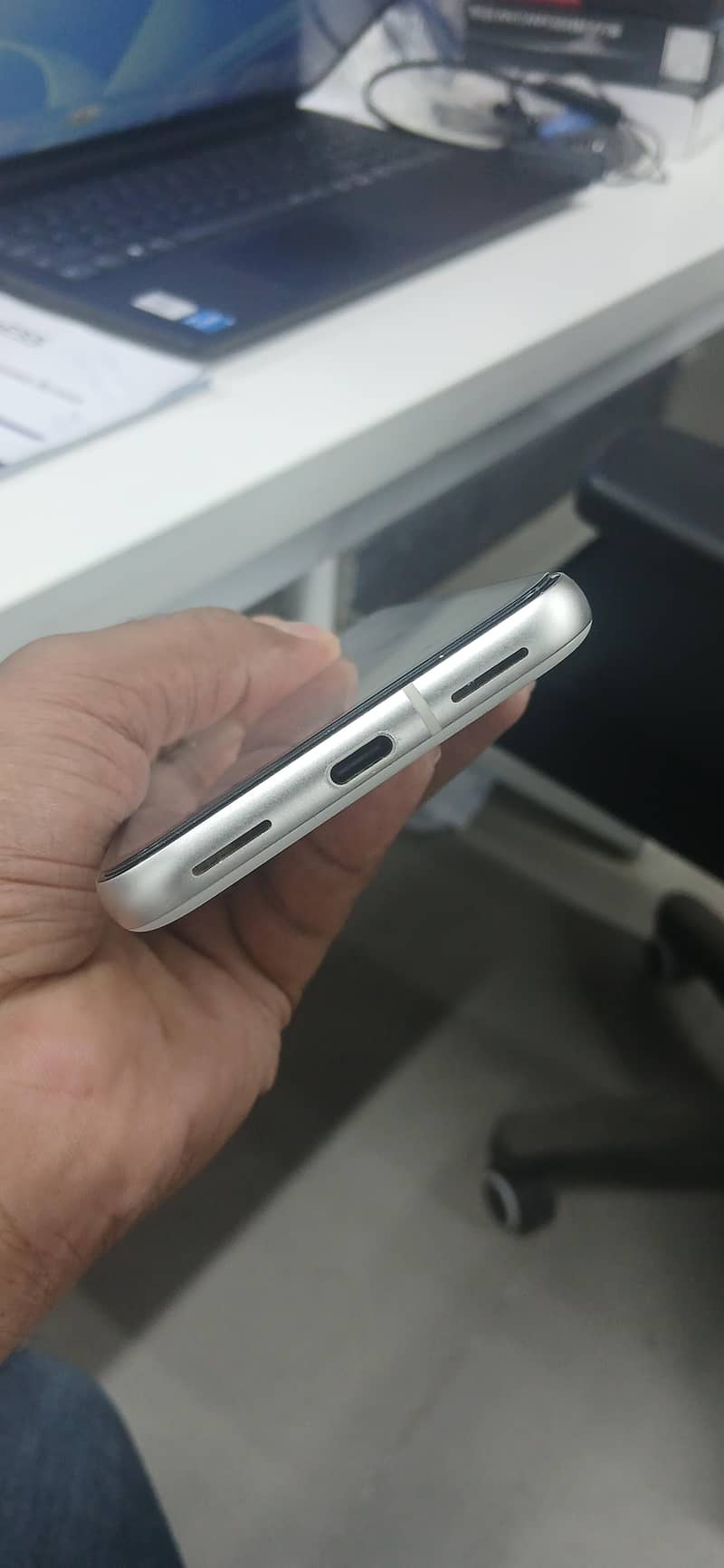 Google Pixel 8a 2