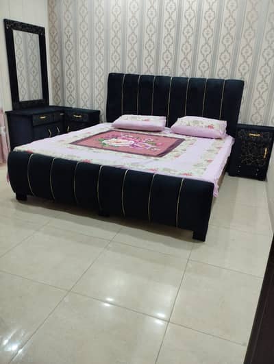 FURNSHIED ROOM AVAILABLE FOR RENT DAILY WEEKLY MONTHLY